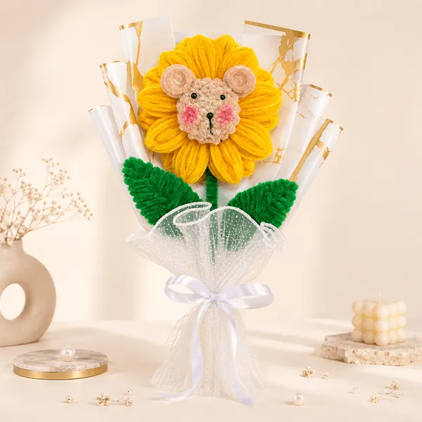 Cute_Sunflower_Bouquet_With_Adorable_Face_Default_Title