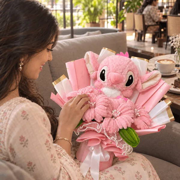 Cutest_Angel_Flower_Bouquet_With_Led_Lights