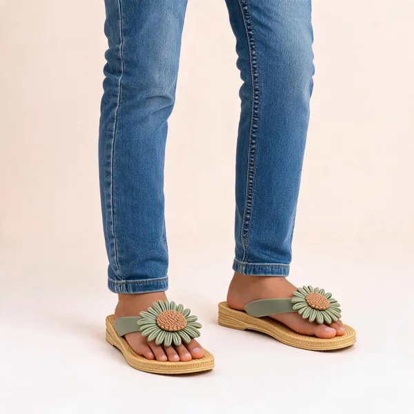 Fabbmate_Stylish_Flower_Design_Heel_Wedges_Flip_Flops_Slippers_Sandal_For_Girls