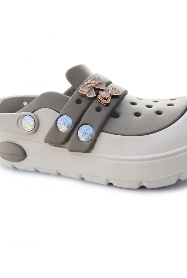 Fabbmate_Women_&_Girls_Waterproof_Heel_Clogs_Sandals,_Girls_Clogs,_Women_Clogs_Sandals,_Sandals,_Women_Clogs_Sandals,_Ladies_Sandals,_Girls_Clogs_Light_Weight_,_Comfortable_Sandals_Women_Pack_of_1