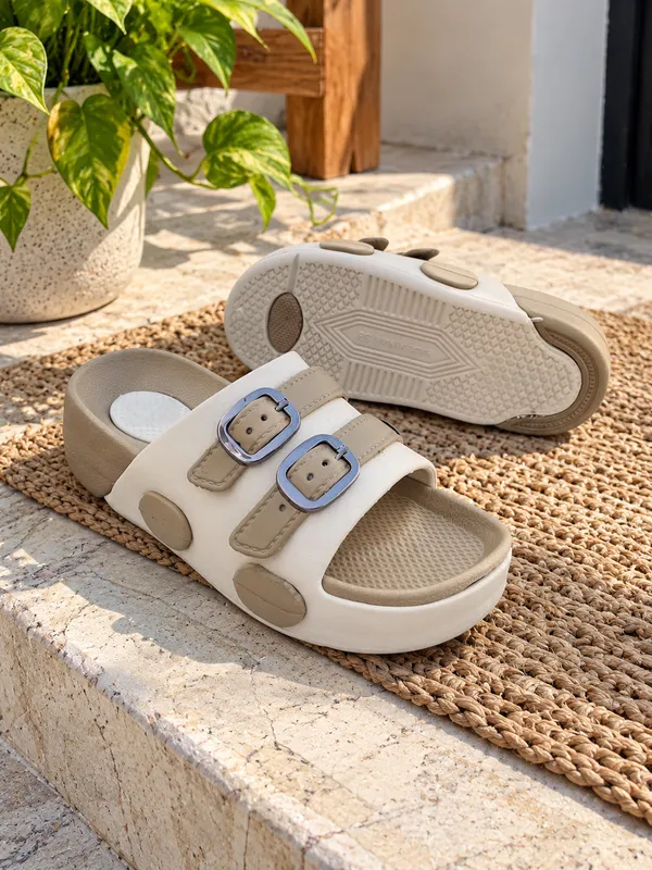 Fabbmate_Women_&_Girls_Waterproof_Heel_Clogs_Sandals,_Girls_Clogs,_Women_Clogs_Sandals,_Sandals,_Women_Clogs_Sandals,_Ladies_Sandals,_Girls_Clogs_Light_Weight_,_Comfortable_Sandals_Women_Pack_of_1