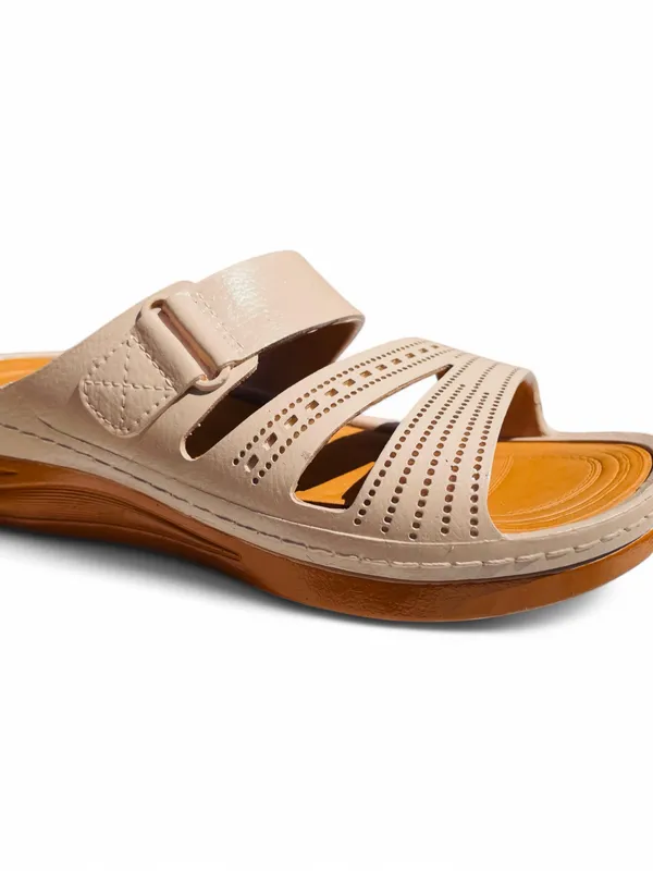 Fabbmate_Women_&_Girls_Trendy_Water_proof_Summers_Slipper,_Flip_Flop,_Slippers_for_Women,_Girls_Slippers,_Casual_Slipper,_Daily_Wear_Slippers,_Chappal,_Women_Chappal,_for_Women_&_Girls_Pack_of_1