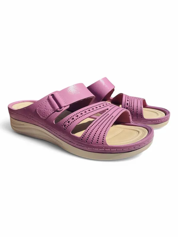 Fabbmate_Women_&_Girls_Trendy_Water_proof_Summers_Slipper,_Flip_Flop,_Slippers_for_Women,_Girls_Slippers,_Casual_Slipper,_Daily_Wear_Slippers,_Chappal,_Women_Chappal,_for_Women_&_Girls_Pack_of_1