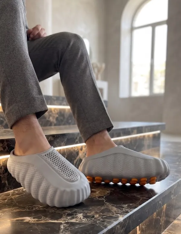 Fabbmate_Men's_Orthopedic_Cushioned_Slippers,_Comfortable_Flip_Flops,_Ortho_Slippers_Men,_Boys_Trendy_Slippers,_White,_Orange_Flip_Flops,_Men_Chappal,_Walking_Slippers_for_Men,_Accupressure_Slippers_Mind_Slippers_White_Pack_of_1