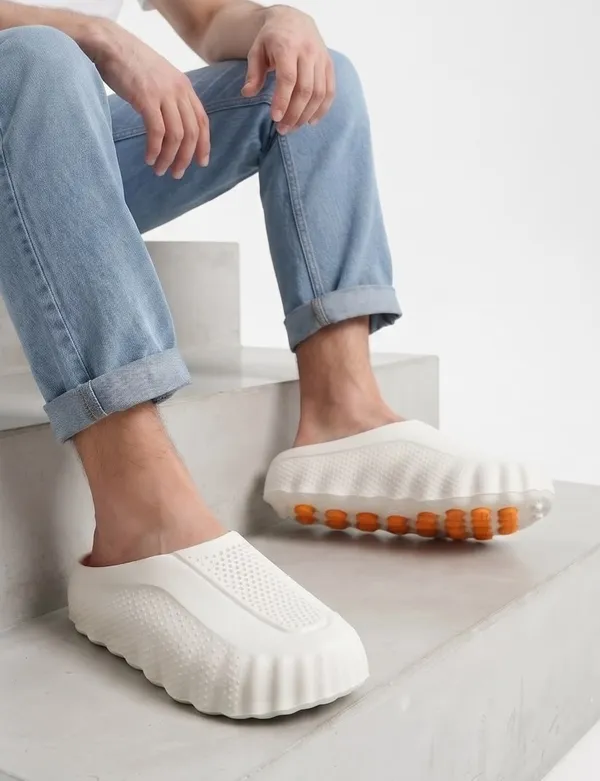 Fabbmate_Men's_Orthopedic_Cushioned_Slippers,_Comfortable_Flip_Flops,_Ortho_Slippers_Men,_Boys_Trendy_Slippers,_White,_Orange_Flip_Flops,_Men_Chappal,_Walking_Slippers_for_Men,_Accupressure_Slippers_Mind_Slippers_White_Pack_of_1