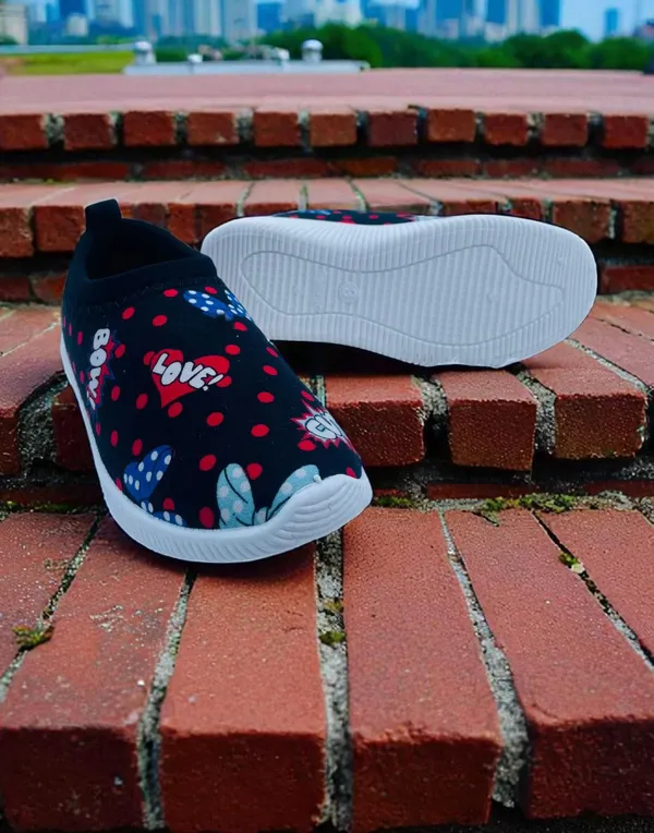 Fabbmate_Girls_Comfortable_Slip-On_Walking_Shoes,_Girls_Shoes,_Casual_Shoe_Girls,_Girls_Kid_Shoes,_Running_Shoe_for_Kids,_Shoe_for_Girls_Pack_of_1
