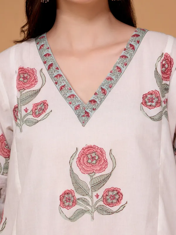 Handblock_Print_A_Line_Kurta_Set
