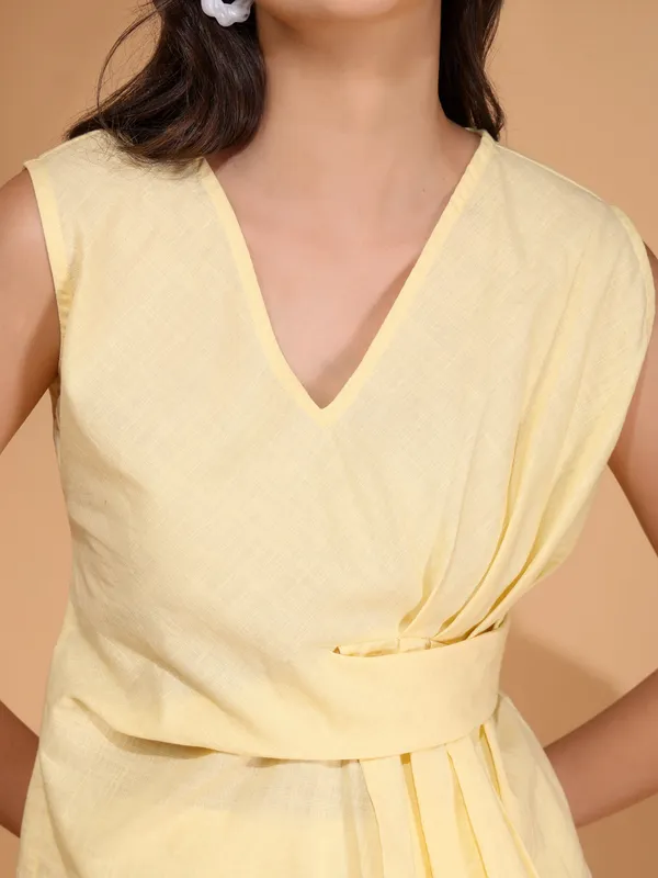 Solid_Yellow_Top