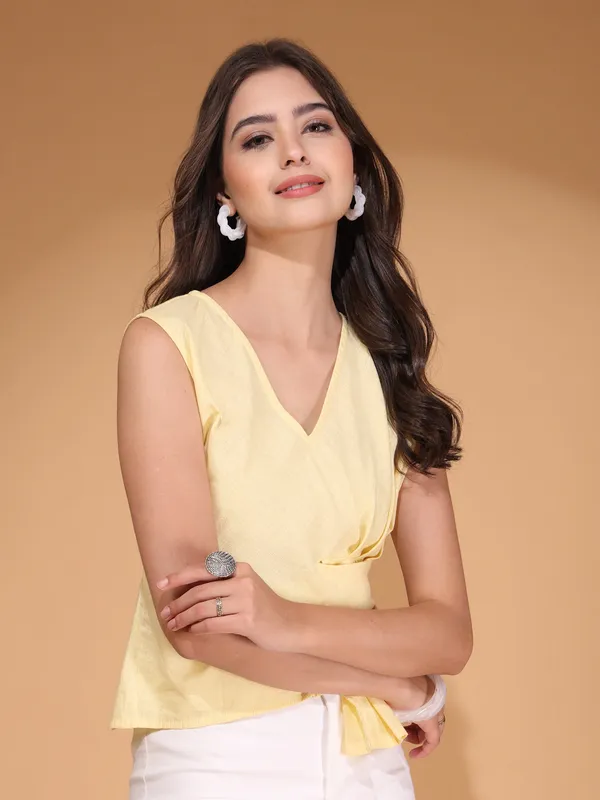 Solid_Yellow_Top