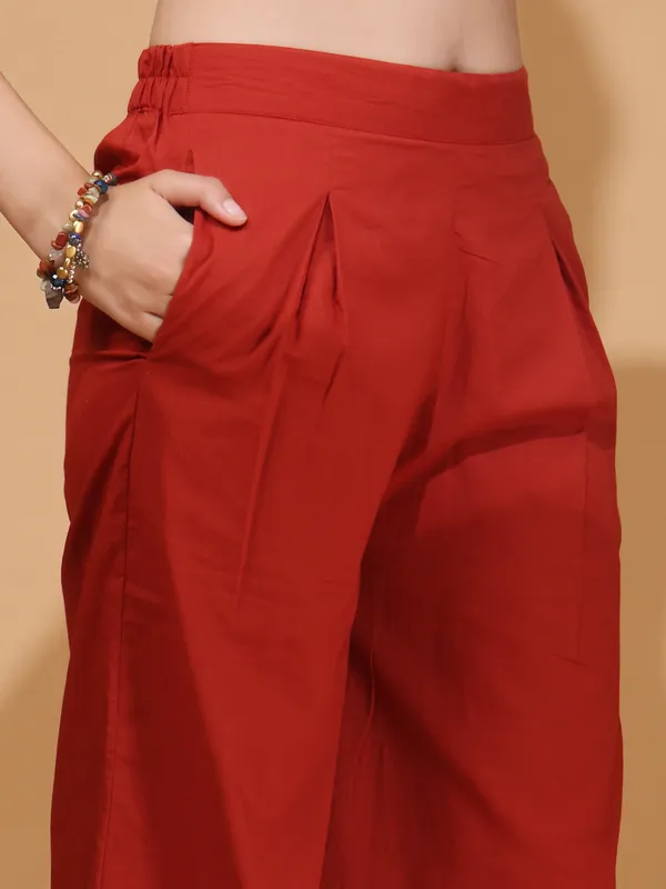 Elegant_Red_Palazzo_Co_Ord_Set_With_Printed_Sleeveless_Top_Side_Bow_Tie_Up_Indo_Western_Statement_Outfit_For_Women