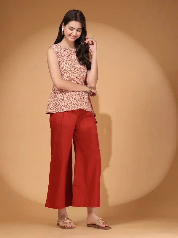 Elegant_Red_Palazzo_Co_Ord_Set_With_Printed_Sleeveless_Top_Side_Bow_Tie_Up_Indo_Western_Statement_Outfit_For_Women