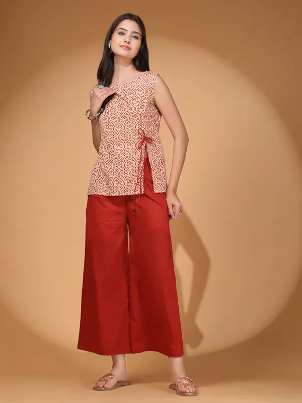 Elegant_Red_Palazzo_Co_Ord_Set_With_Printed_Sleeveless_Top_Side_Bow_Tie_Up_Indo_Western_Statement_Outfit_For_Women