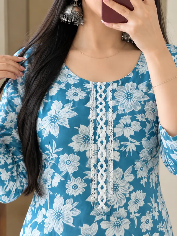 Blue_Floral_Print_Straight_Kurta_Set_for_Women