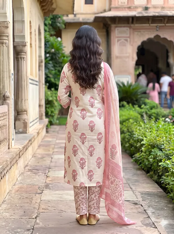 Cream_Printed_Straight_Fit_Kurta_Set_for_Women