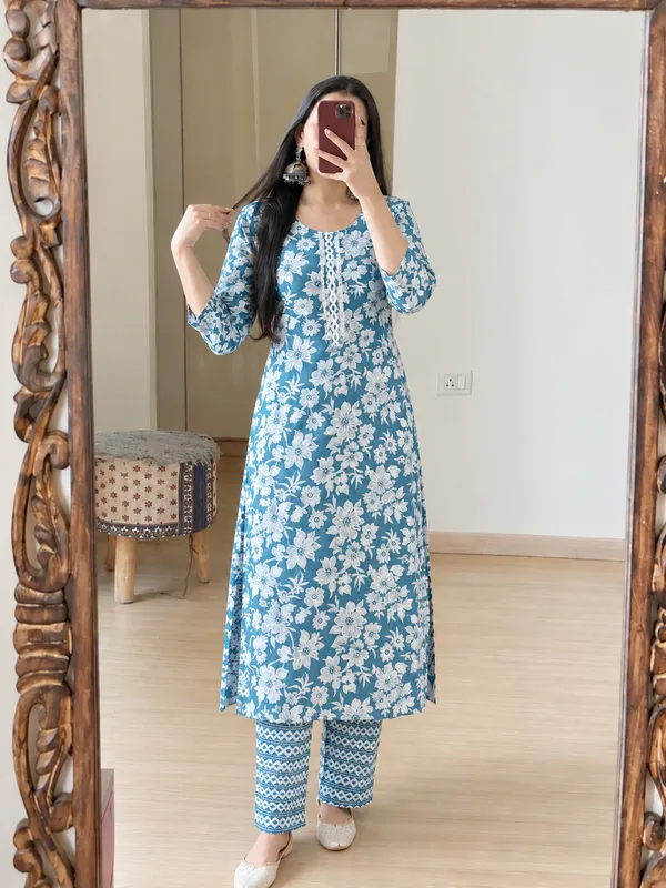 Blue_Floral_Print_Straight_Kurta_Set_for_Women