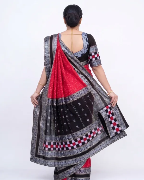 Red_And_Black_Cotton_Printed_Saree_For_Women