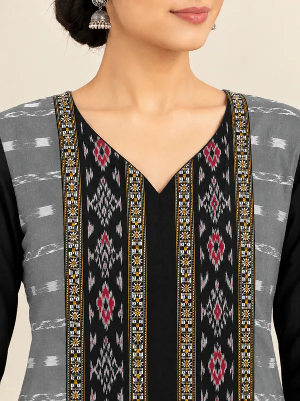 Grey_Cotton_Printed_Straight_Kurta_Set_For_Women