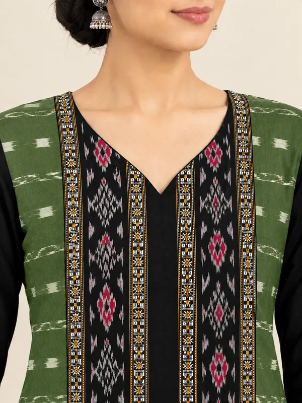 Light_Green_Cotton_Printed_Straight_Kurta_For_Women
