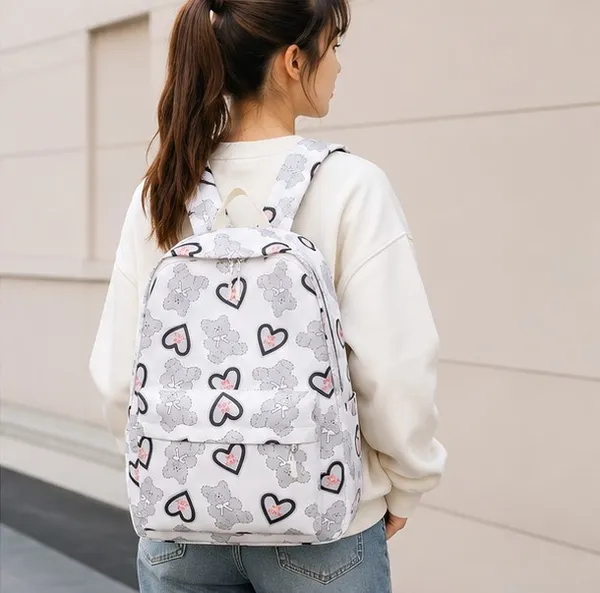 White_Polyester_Teddy_Bear_Heart_Print_Casual_Backpack_For_Women