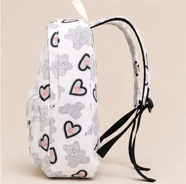 White_Polyester_Teddy_Bear_Heart_Print_Casual_Backpack_For_Women