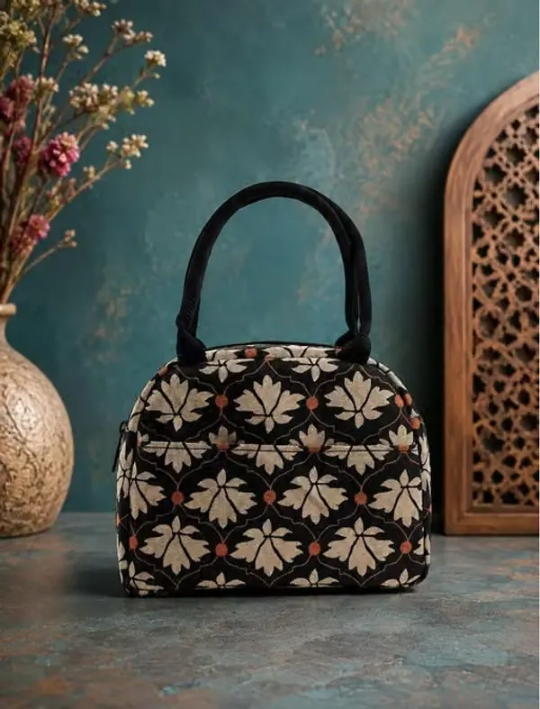 Black_Polyester_Floral_Print_Handbag_For_Women
