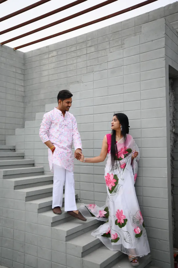 White_Sheer_Floral_Print_Saree_For_Women