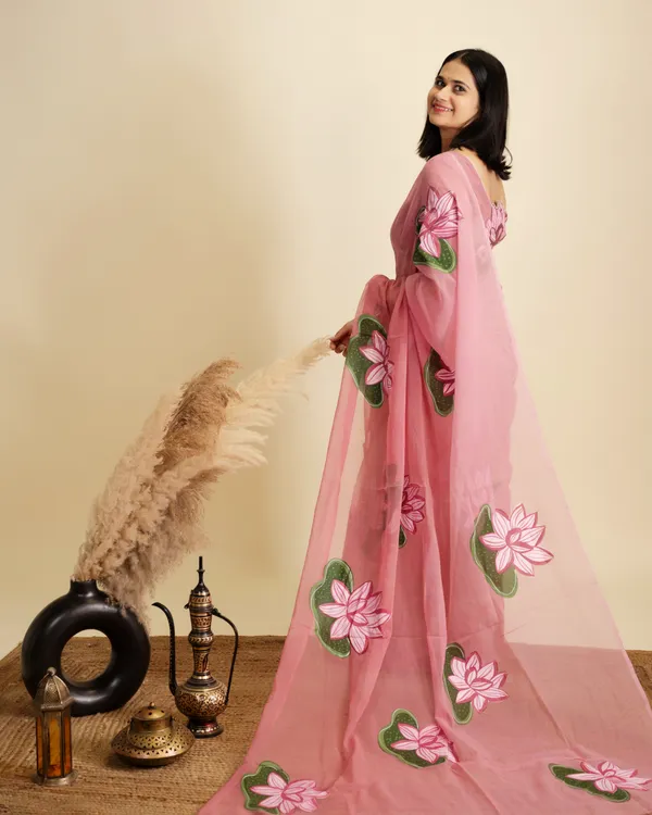 Pink_Floral_Print_Saree_for_Women