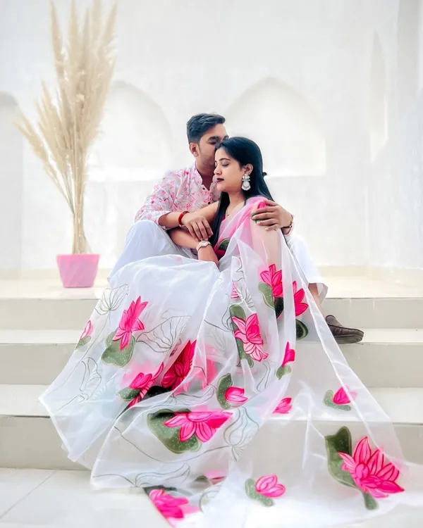 White_Sheer_Floral_Print_Saree_For_Women