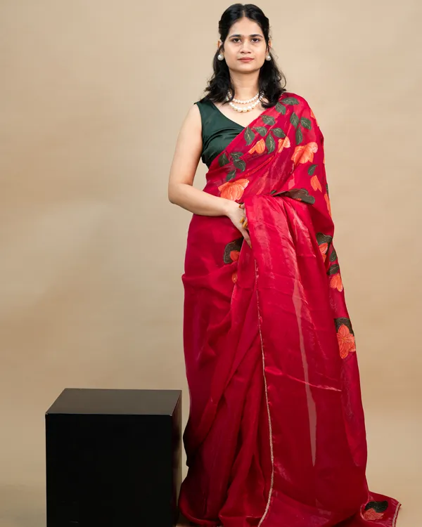 Red_Floral_Print_Saree_For_Women