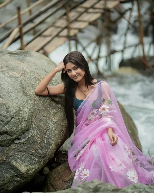 Pink_Organza_Floral_Print_Saree_for_Women