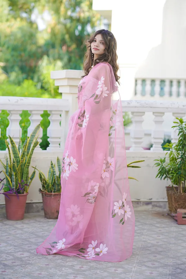 Pink_Sheer_Floral_Print_Saree_for_Women