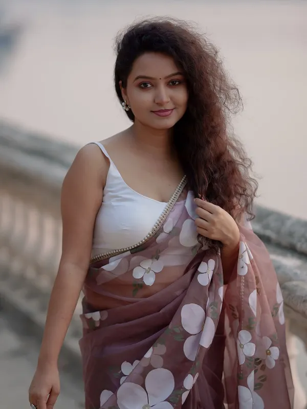 Pink_Organza_Floral_Print_Saree_for_Women