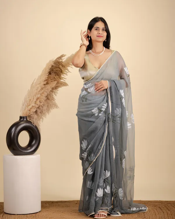 Grey_Floral_Print_Saree_for_Women