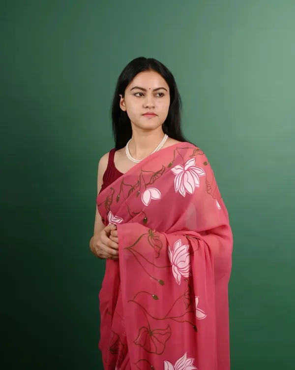 Pink_Floral_Print_Saree_for_Women