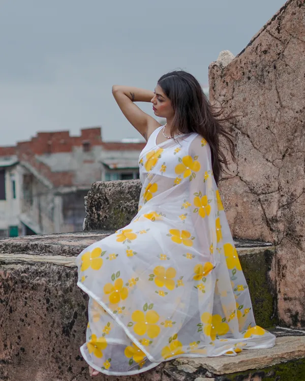 White_Floral_Print_Saree_for_Women