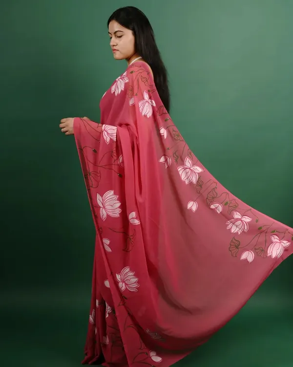 Pink_Floral_Print_Saree_for_Women