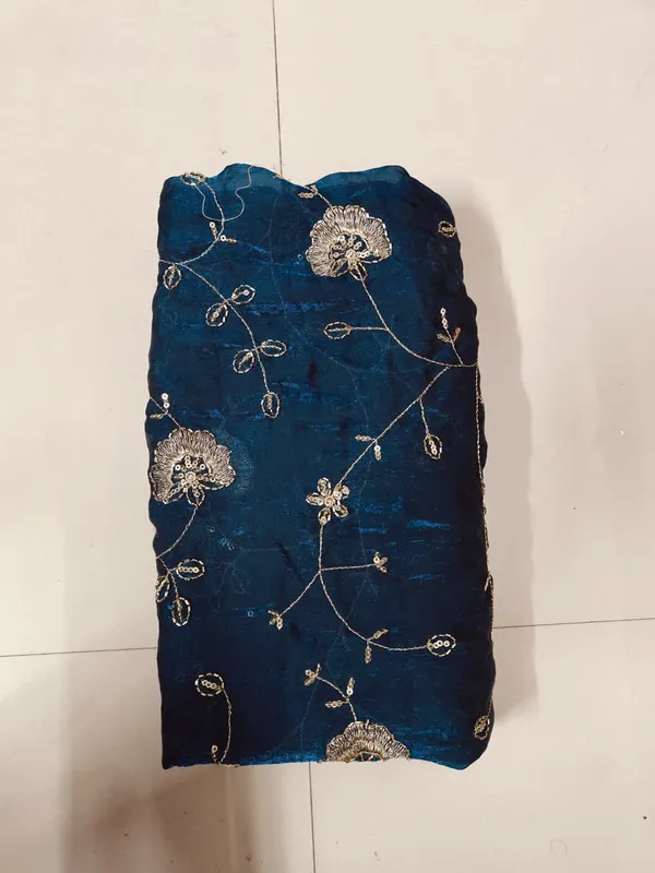 Blue_Velvet_Embroidered_Unstitched_Fabric_for_Women