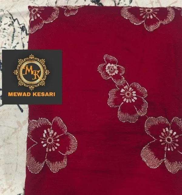 Red_Floral_Embroidered_Saree_For_Women