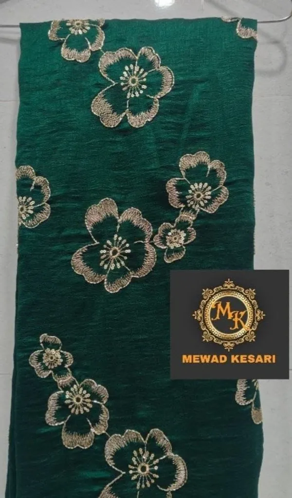 Green_Embroidered_Unstitched_Fabric