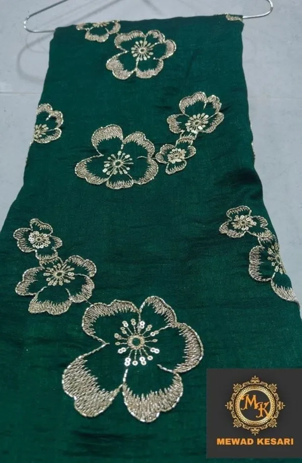 Green_Embroidered_Unstitched_Fabric