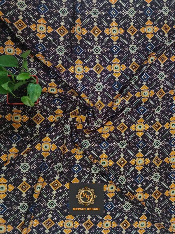 Black_Geometric_Print_Unstitched_Fabric_for_Men