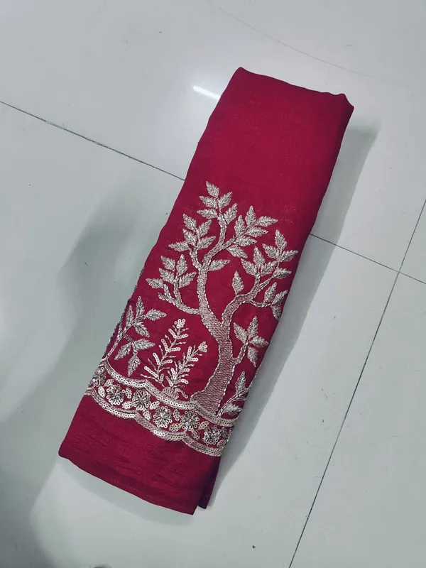 Maroon_Embroidered_Ethnic_Saree_for_Women