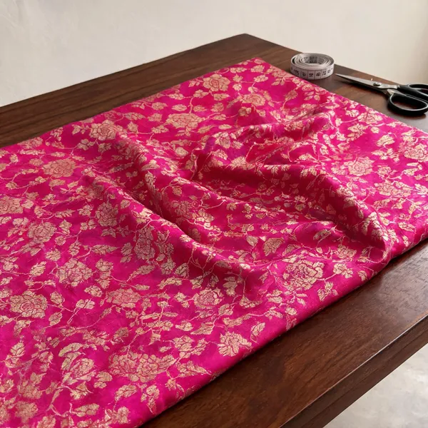 Pink_Floral_Brocade_Unstitched_Fabric_for_Women