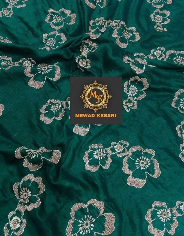 Green_Embroidered_Unstitched_Fabric