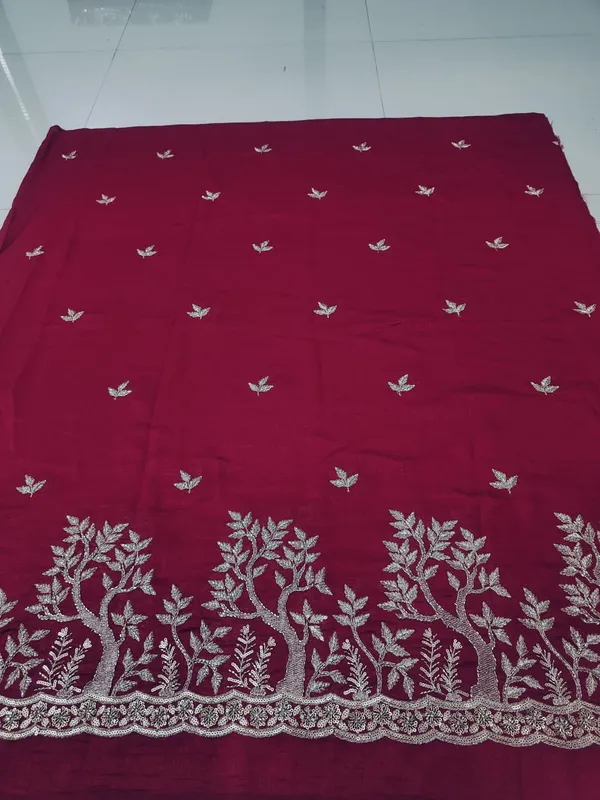 Maroon_Embroidered_Ethnic_Saree_for_Women