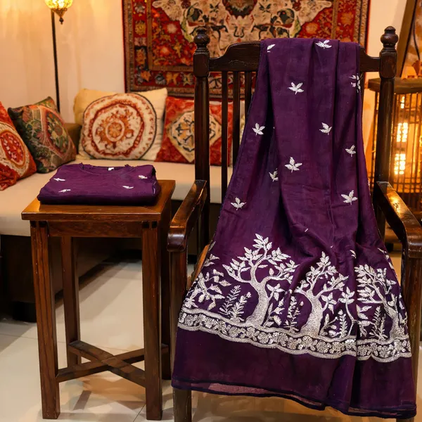 Purple_Embroidered_Dupatta_for_Women