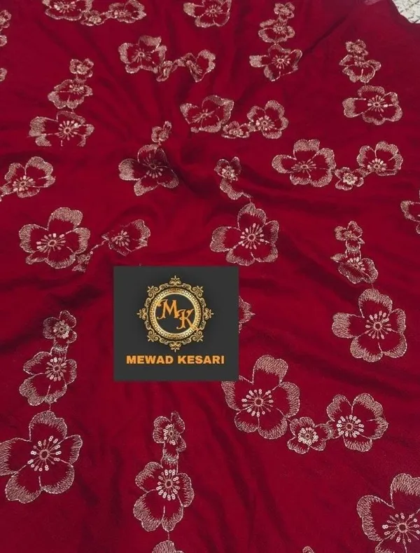 Red_Floral_Embroidered_Saree_For_Women