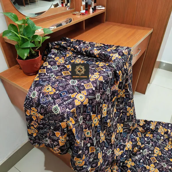 Black_Geometric_Print_Unstitched_Fabric_for_Men
