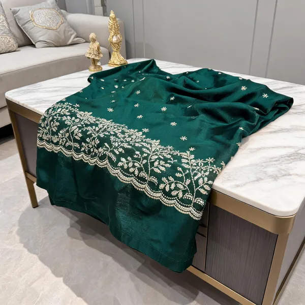 Green_Floral_Embroidered_Saree_For_Women