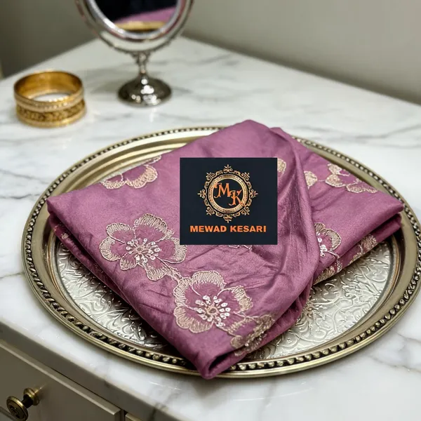 Purple_Embroidered_Floral_Saree_For_Women